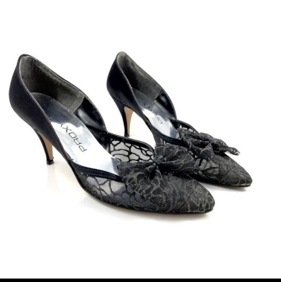 Vintage Satin and Mesh heel - Picture 5 of 7